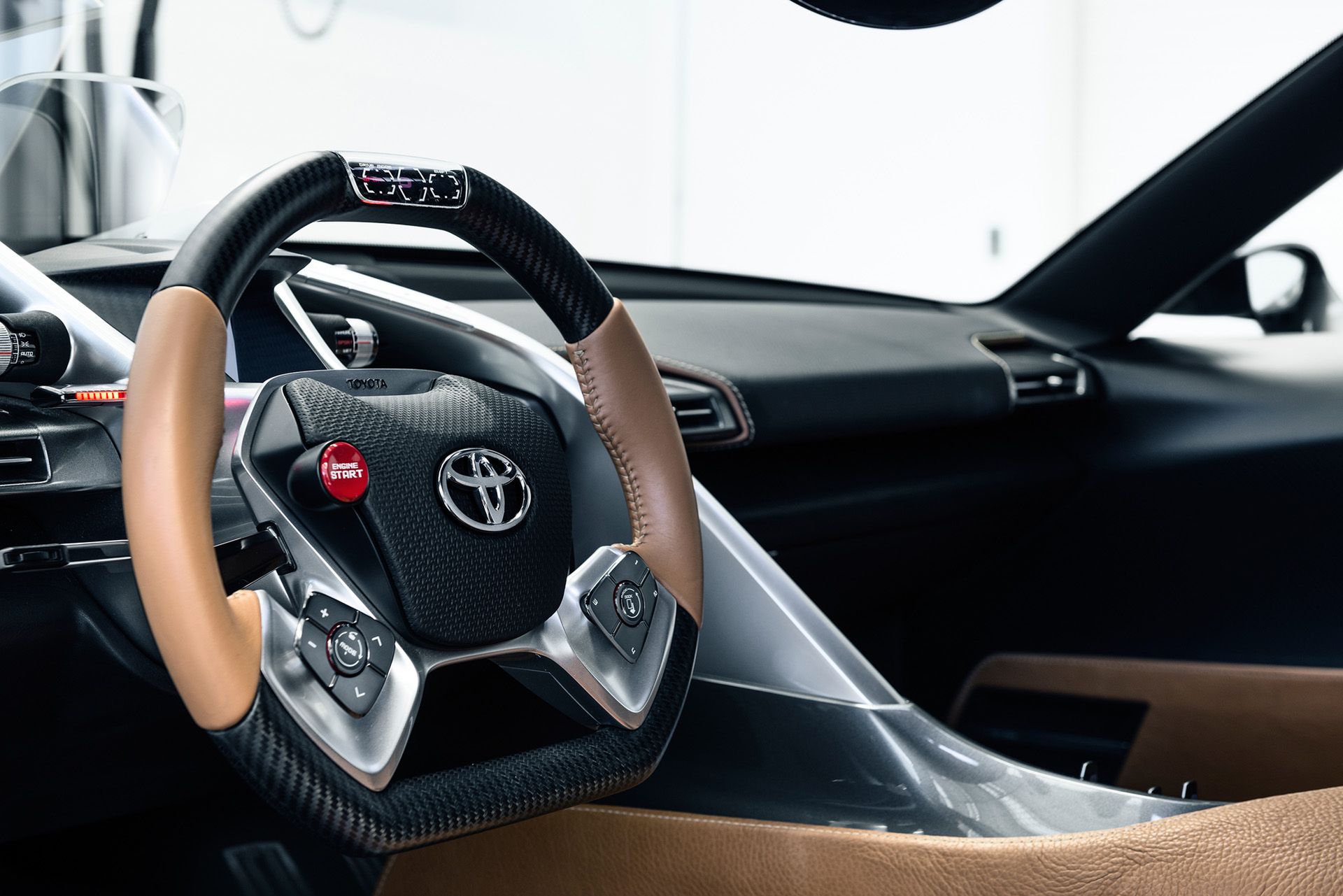 Koncepcyjna Toyota FT-1 w nowej galerii zdjęć 22