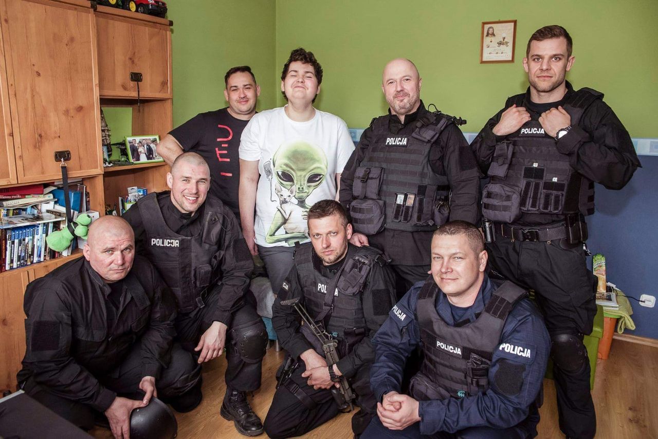 Policjanci odwiedzili Jakuba