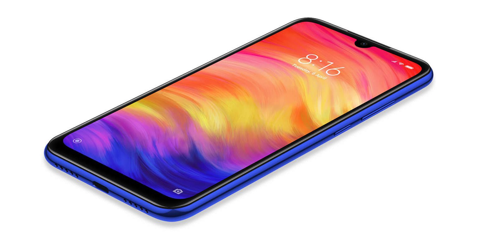 O te sprzęty Xiaomi bili się ludzie pod warszawskim Mi Store 7