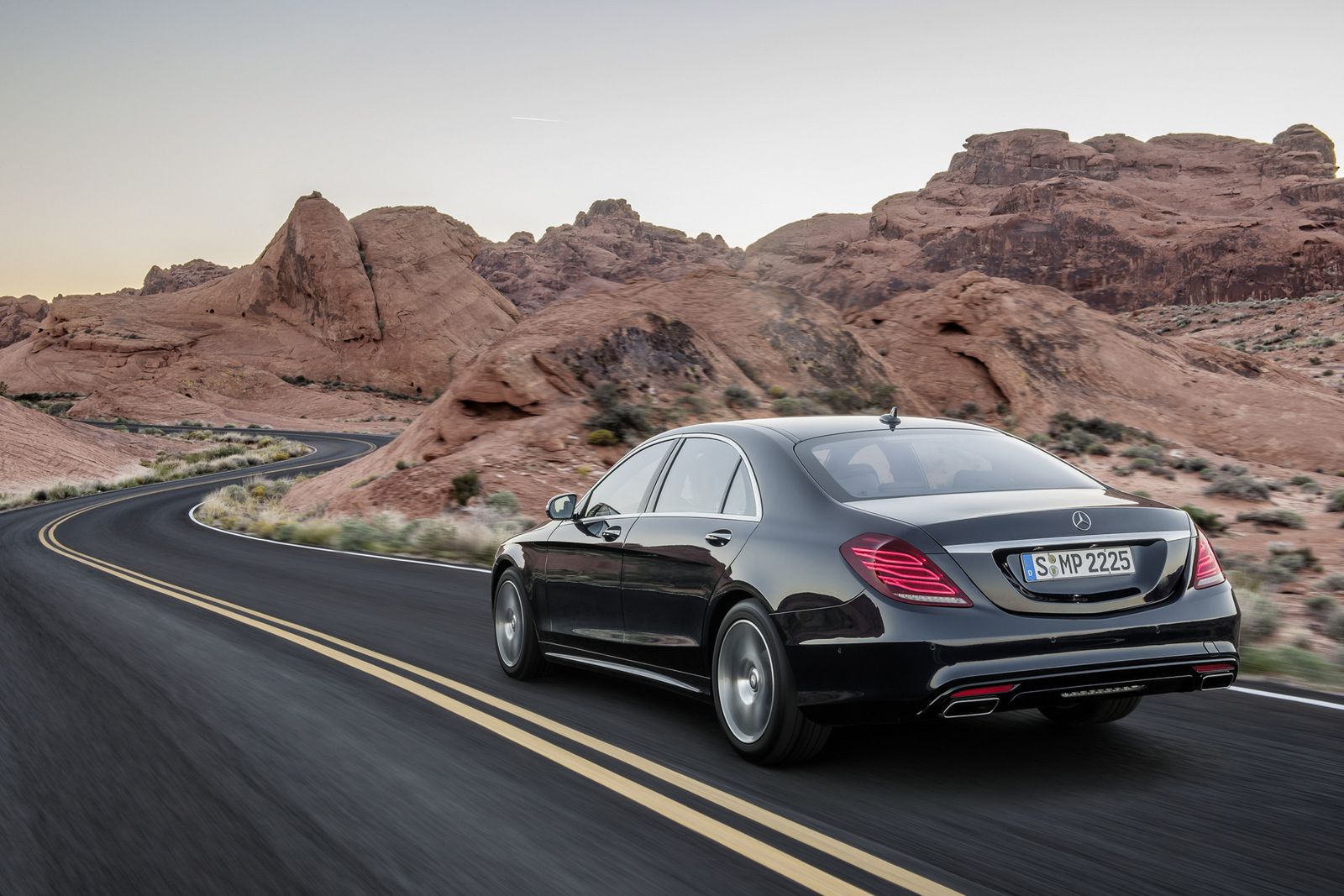 Mercedes-Benz klasy S W222 [galeria] 10