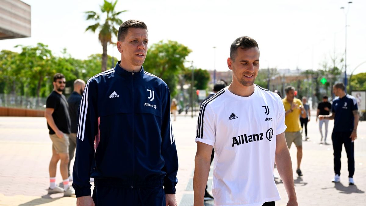 Wojciech Szczęsny (z lewej) i Arkadiusz Milik (z prawej)