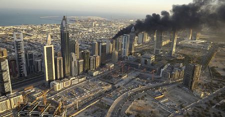Nagrywał atak rakietowy Iranu. Ma problemy w Dubaju
