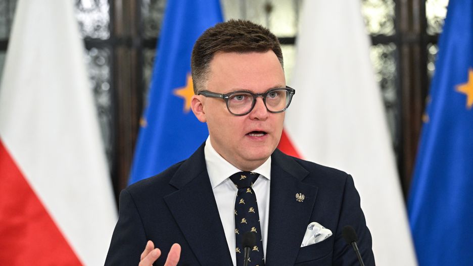 Warszawa, 25.09.2024. Marszałek Sejmu Szymon Hołownia podczas konferencji prasowej przed rozpoczęciem posiedzenia izby w Warszawie, 25 bm. (amb) PAP/Radek Pietruszka