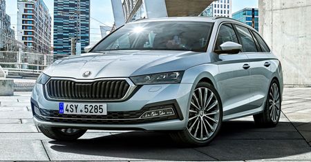 Nowa Škoda Octavia od 82 200 zł, choć na razie trzeba zapłacić znacznie więcej