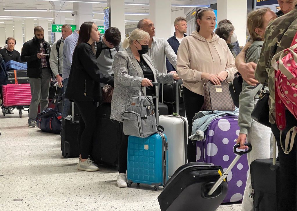 Chaos na brytyjskich lotniskach. TUI znalazło sposób na stanie w kolejkach