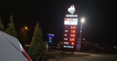8 zł za litr stało się faktem. Czytelnik wysłał zdjęcie