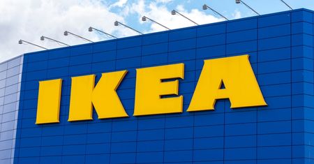 Koronawirus w Polsce. Nowe obostrzenia. Czy sklepy Ikea są otwarte?