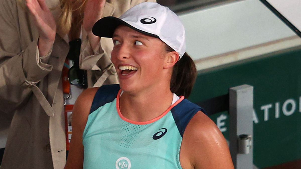 Mina Igi Świątek na widok Roberta Lewandowskiego