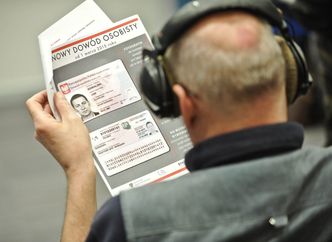 Miały być nowe dowody osobiste. Zamiast nich pilna nowelizacja ustawy. Terminu nie ma