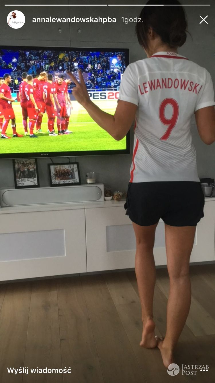 Anna Lewandowska kibicuje podczas meczu Polska-Kazachstan