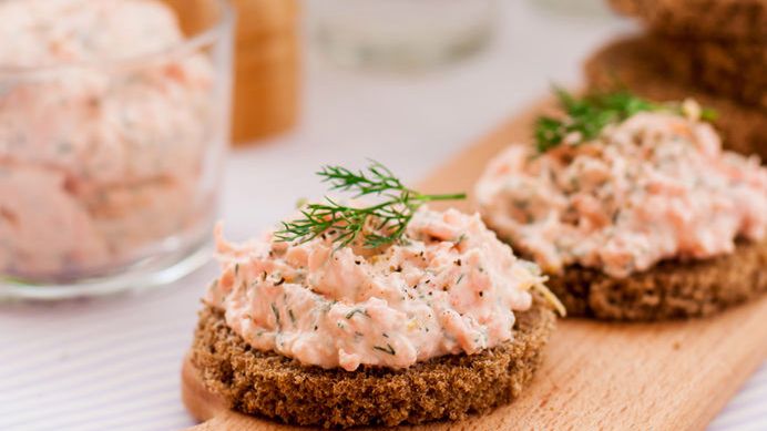 Łosoś różowy w puszce, odsączony