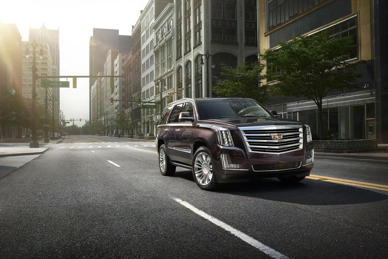 Cadillac Escalade Platinum - jeszcze bardziej luksusowy