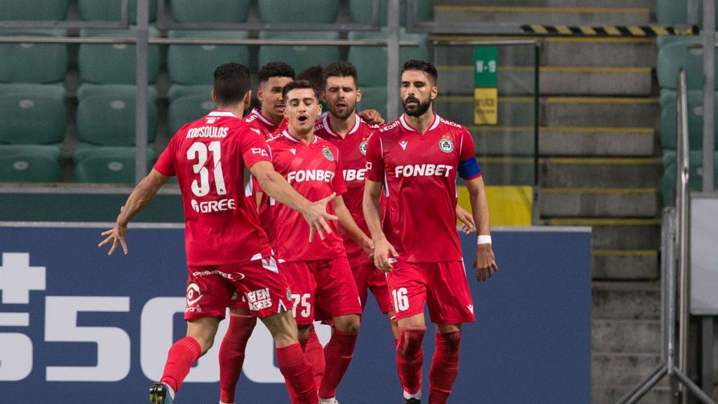 Getty Images /  Foto Olimpik/NurPhoto / Na zdjęciu: piłkarze Omonii Nikozja