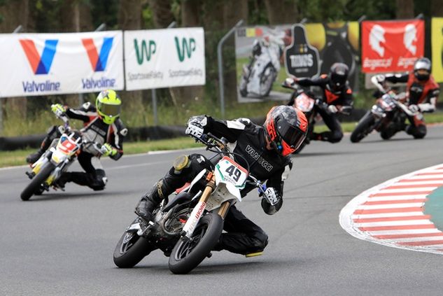 Kosmiczny poziom zawodów Pit Bike w Bydgoszczy