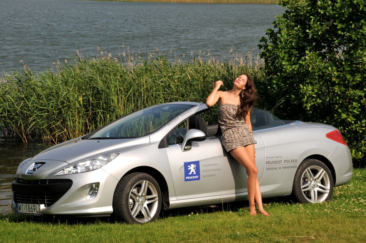 Peugeot 308 CC - najbardziej gadżeciarski samochód roku? 18