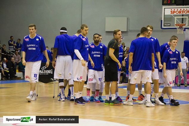 Polfarmex awansuje do play-offów?