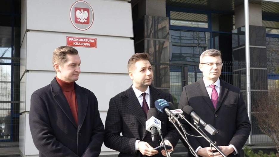 Patryk Jaki przed Prokuraturą Krajową