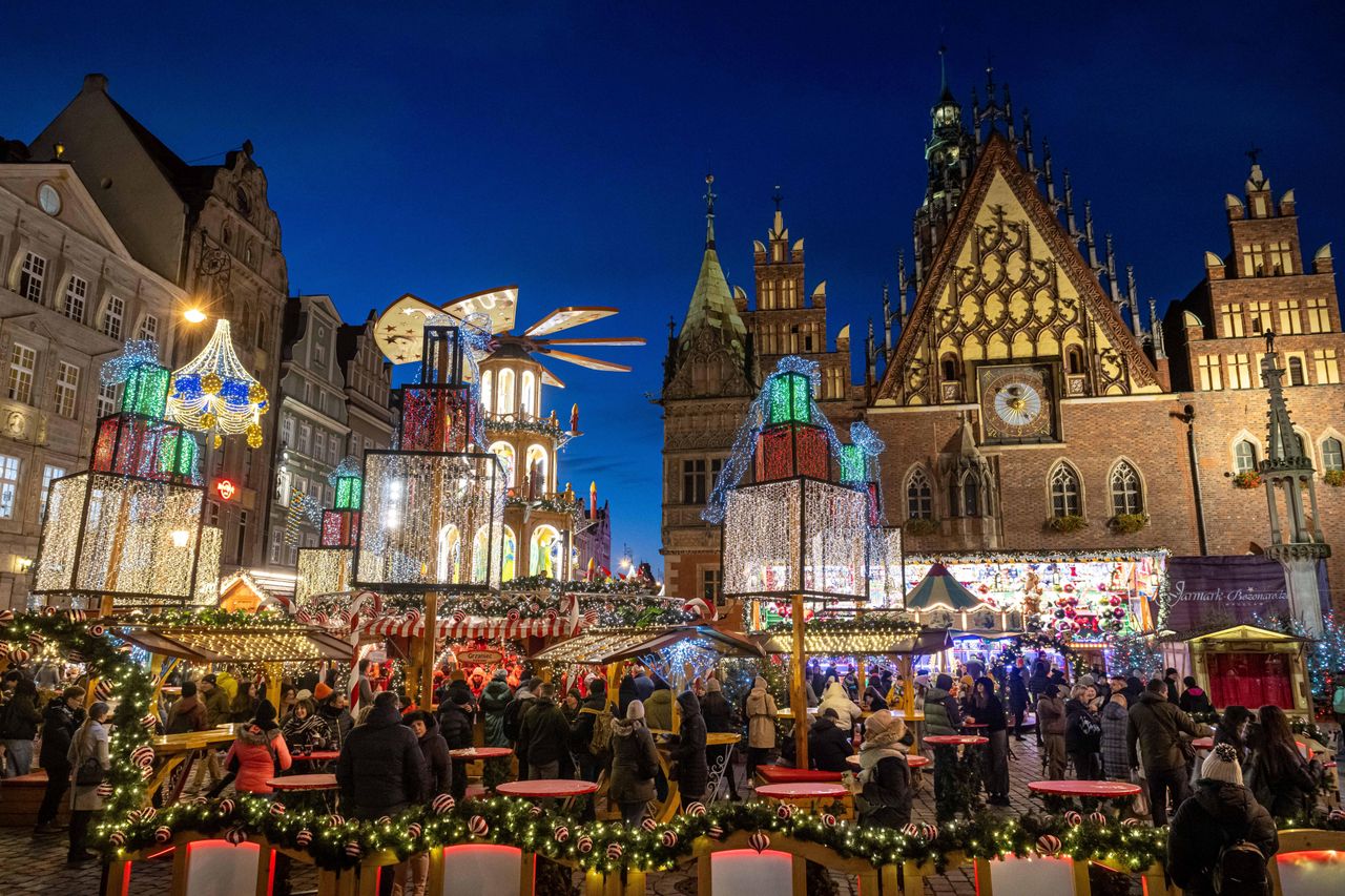 "Festiwal drożyzny i dziadostwa". Youtuberzy krytykują jarmarki