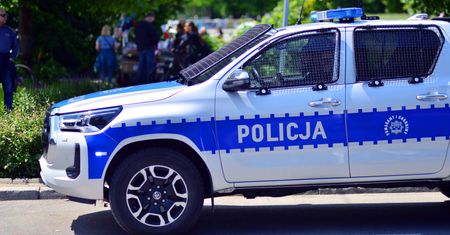 Chciała kupić ciągnik rolniczy, straciła zaliczkę. Oszust zerwał kontakt po wpłacie pieniędzy