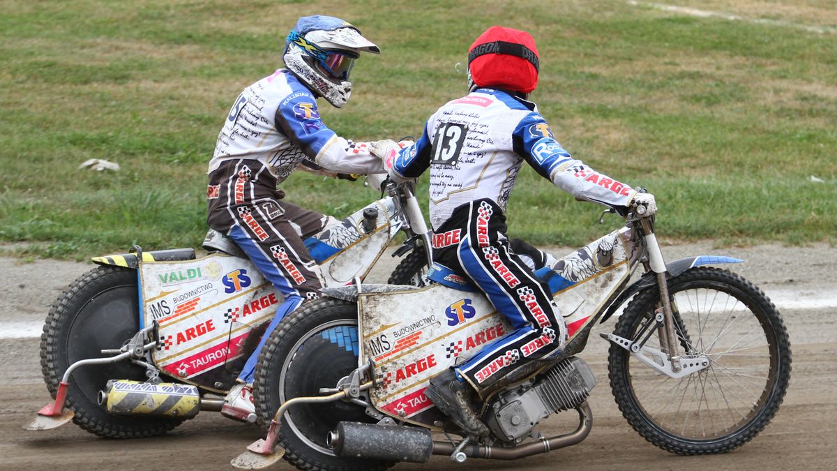 Zdjęcie okładkowe artykułu: WP SportoweFakty / Krzysztof Porębski / Na zdjęciu: żużlowcy Speedway Wandy Kraków