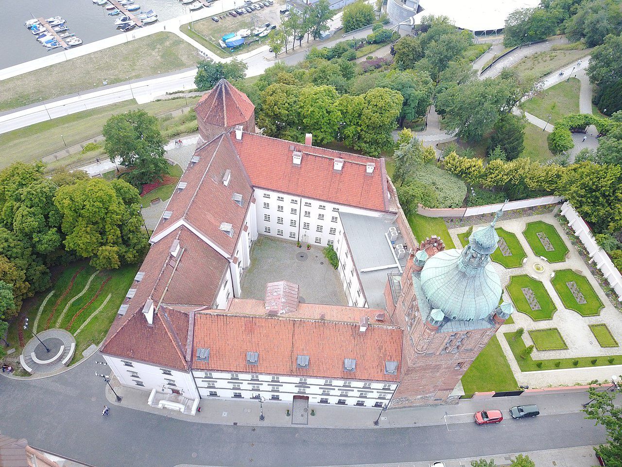 Katedra Płocka i dawne opactwo 