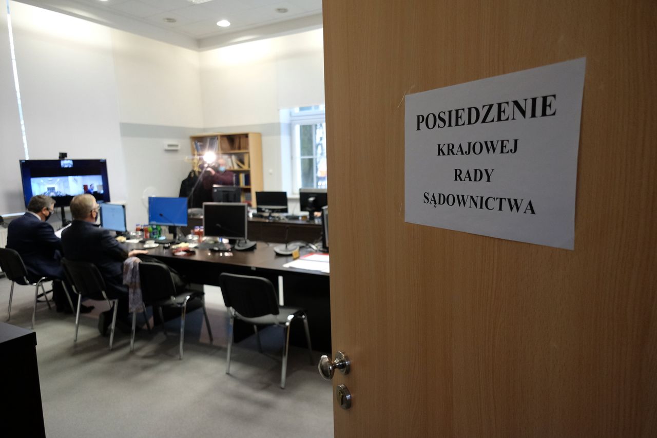 Były szef KRS Leszek Mazur ma poważne wątpliwości w sprawie ubiegania się o drugą kadencję w Radzie 