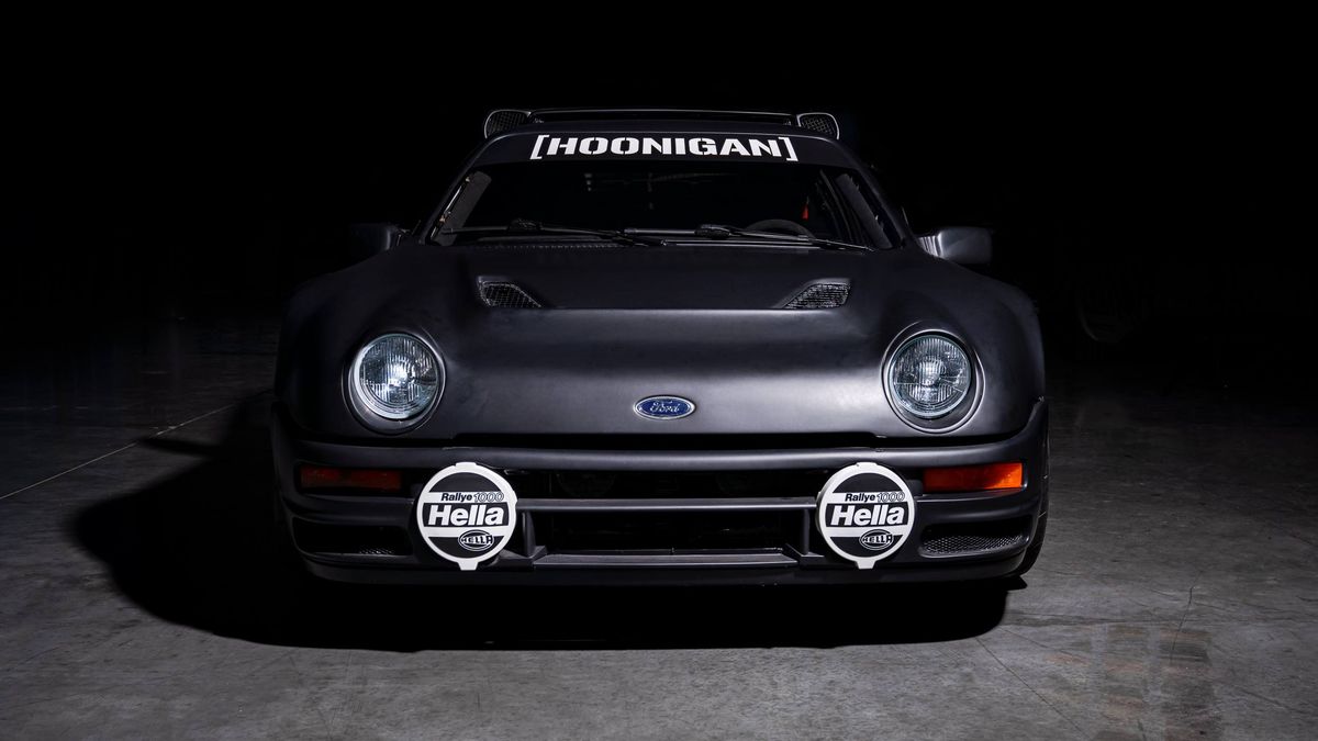 RS200 to kultowy model.