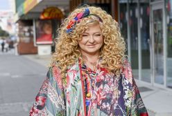 Magda Gessler lubi wodne igraszki. Usiadła na brzegu i czekała