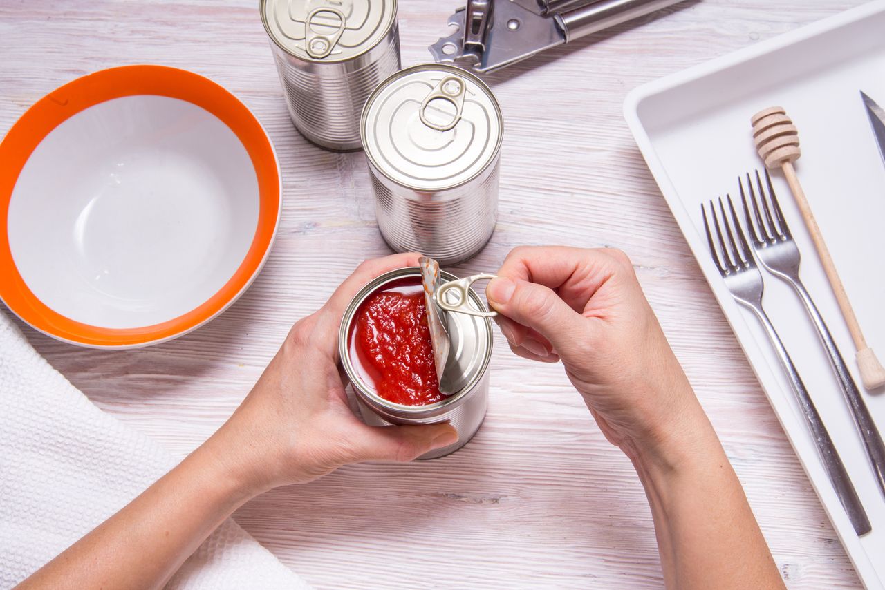 The right way to open cans: Avoid spills and preserve freshness