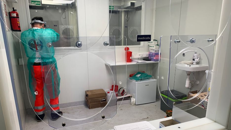 koronawirus badanie test sanitariusz epidemia