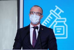 Szczepionka AstraZeneca. Doktor Cessak szczegółowo wyjaśnił wątpliwości