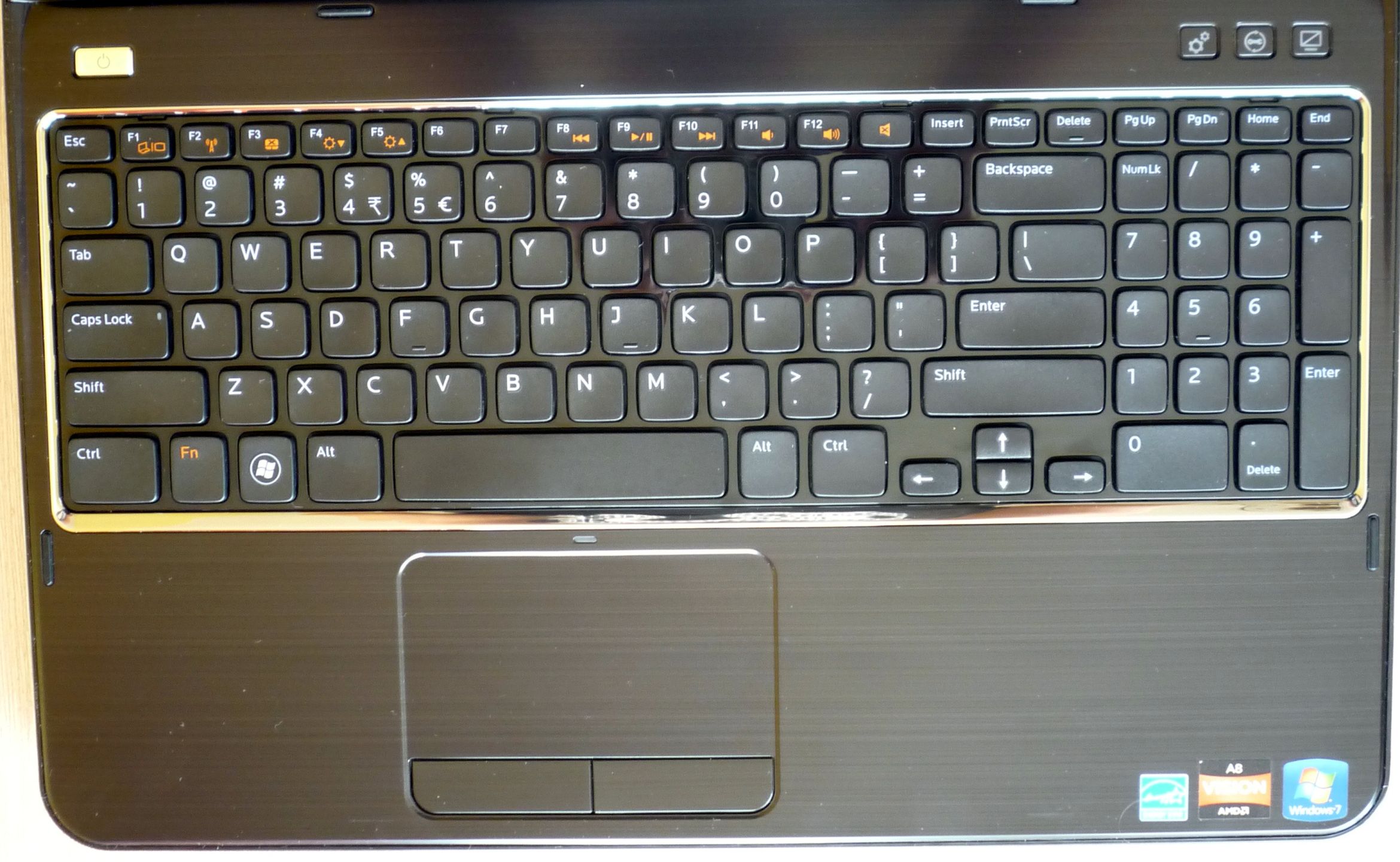 Dell Inspiron Q15R (M5110) - test wersji z APU AMD A8-3500M 9
