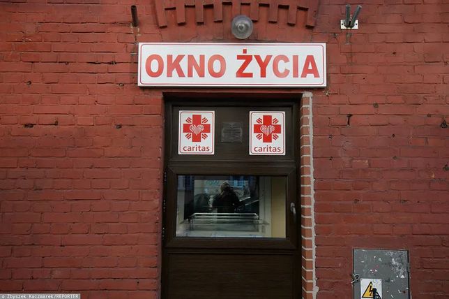 "Вікно життя" у Польщі