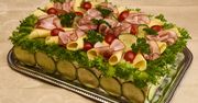 Tort z chleba – jak zrobić elegancką przekąskę?