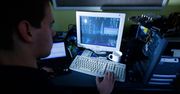 Sztuczna inteligencja popularna wśród nastolatków: 5 godzin dziennie w internecie