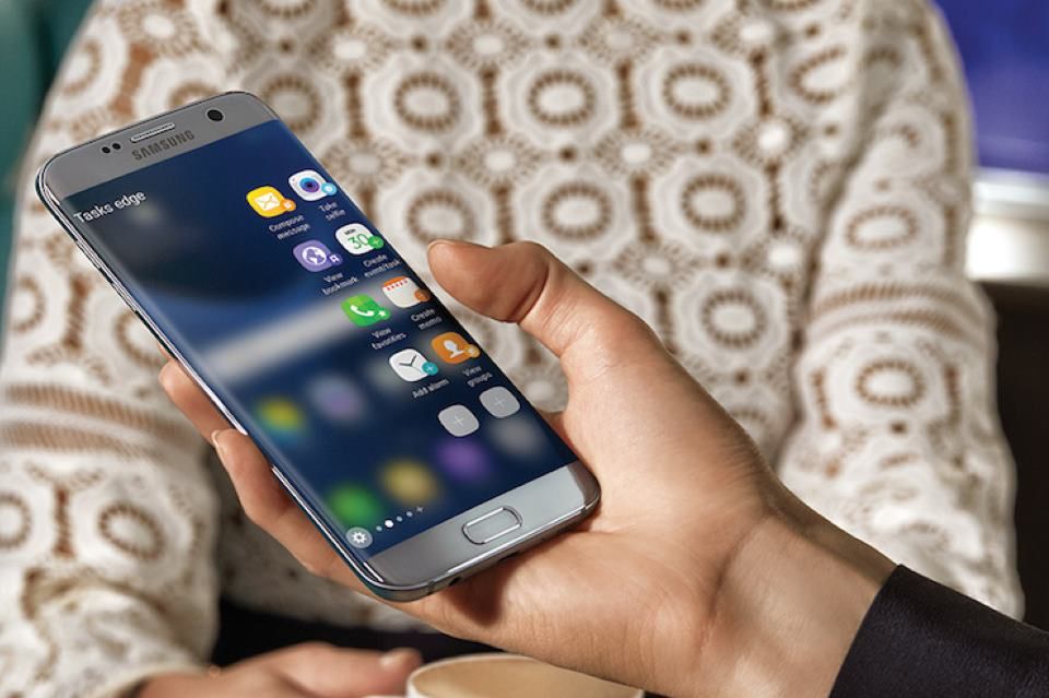 Samsung Galaxy Note 8 jednak trafi do sprzedaży. Dla niektórych za półdarmo