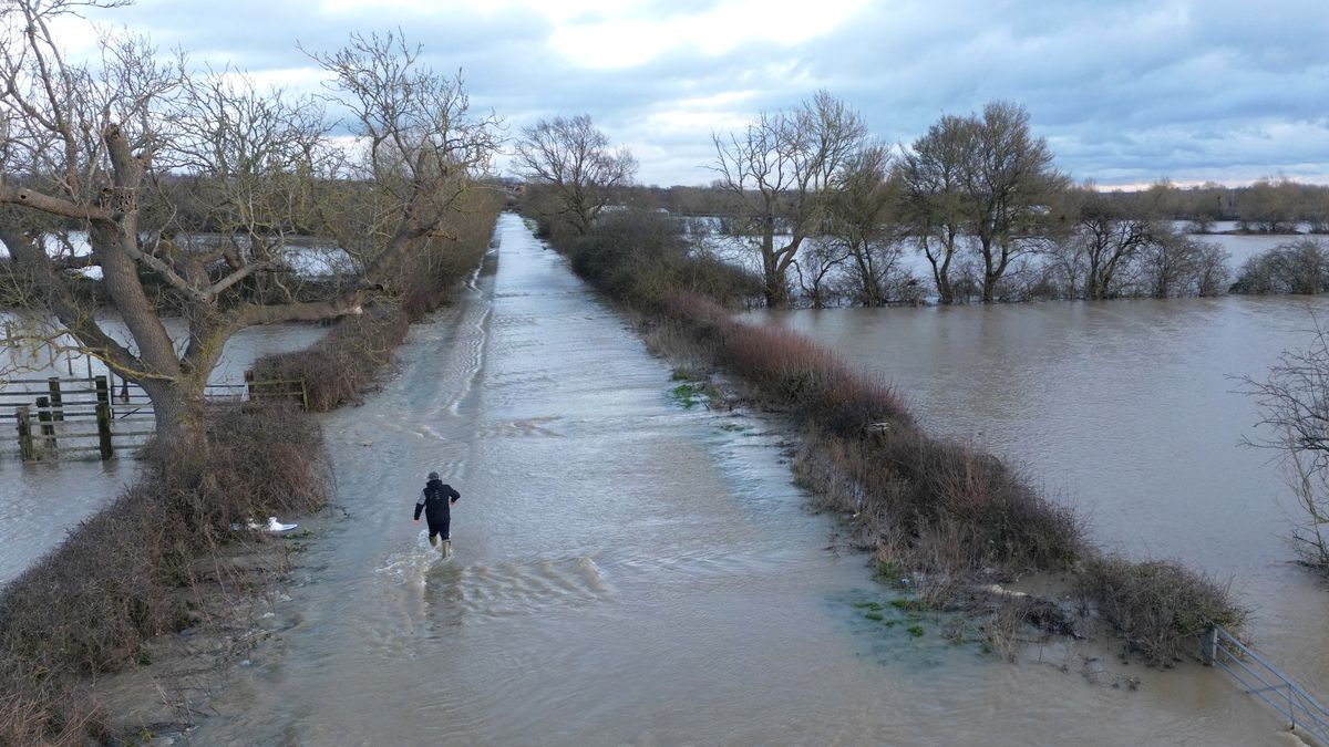 Powodzie w Wielkiej Brytanii. Alerty w 500 miejscowościach