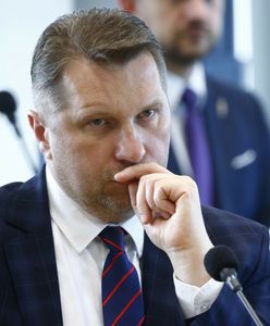 "Z ręką na sercu". Czarnek reaguje na słowa Sikorskiego