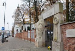 Wszystkich Świętych 2020. Kwesta zamiast na Powązkach będzie prowadzona w internecie