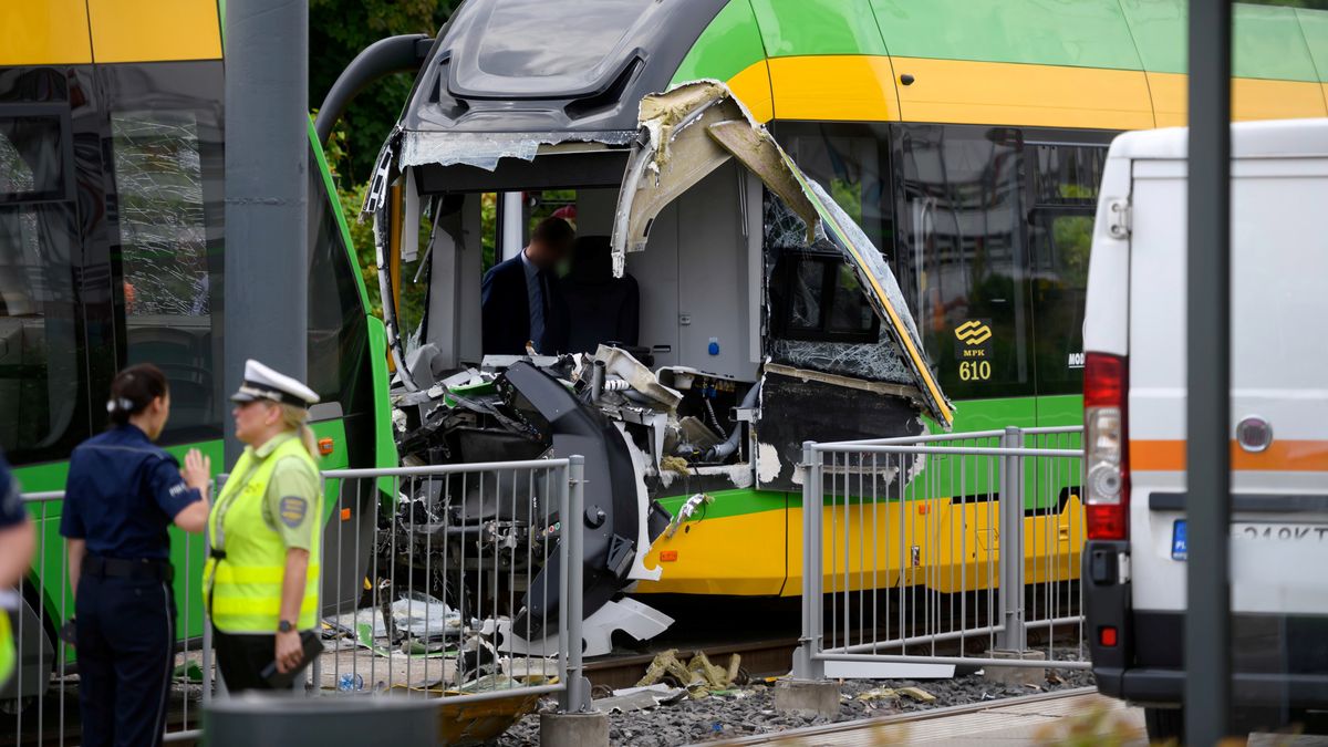 Zderzenie dwóch tramwajów w Poznaniu