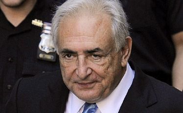 Strauss-Kahn złożył cywilny pozew przeciwko pokojówce