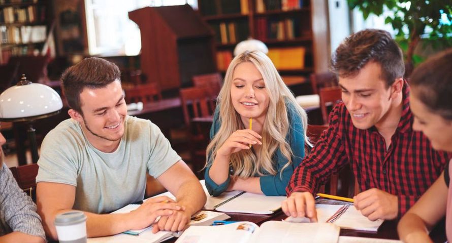 Jakie umiejętności zdobędziesz w szkole policealnej GoWork w Krakowie? Sprawdź!