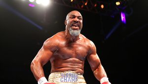 Boks. Shannon Briggs gotowy zastąpić Jonesa Jr z walce z Mike'em Tysonem