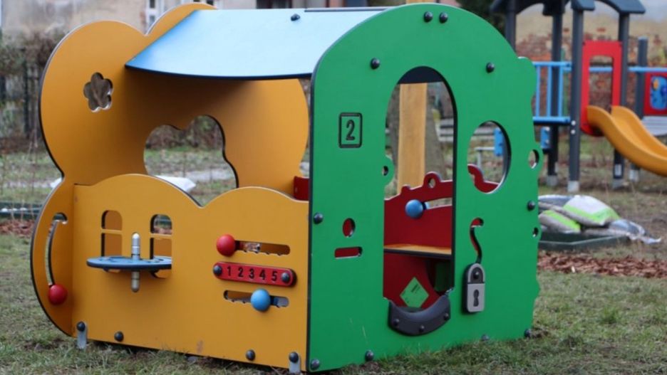 Żłobki przy Biegunowej, Anielewicza i Księżycowej mają nowe place zabaw (źródło: UM Legnica)