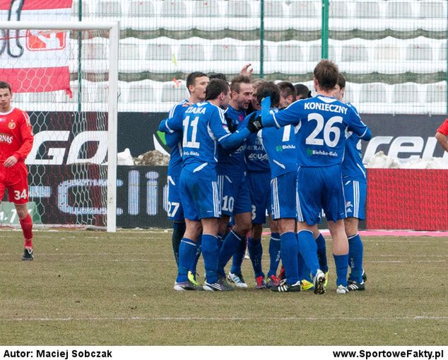 Piłkarze Podbeskidzia wygrali po raz pierwszy od niemal roku przed własną publicznością