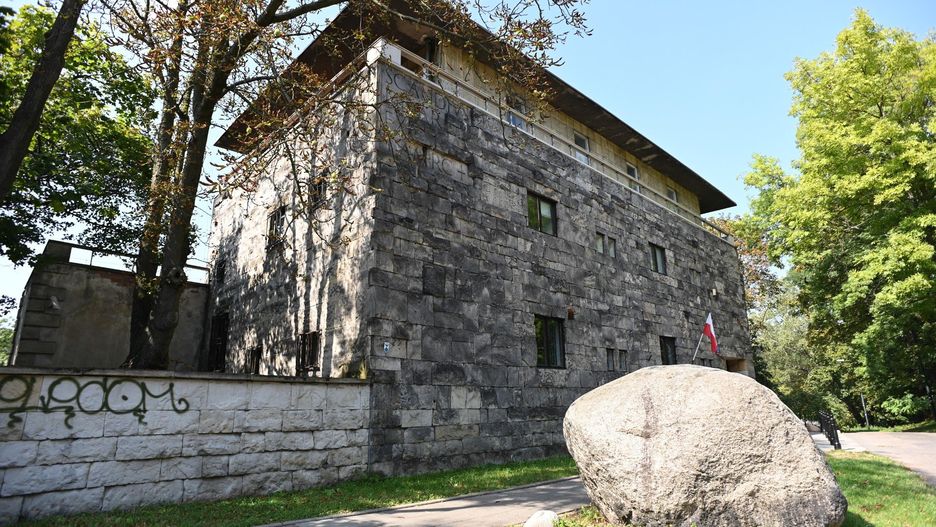 Willa Bohdana Pniewskiego, w której mieści się Muzeum Ziemi PAN