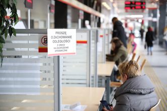 Koronawirus na poczcie w Kaliszu. "Boimy się wszyscy"