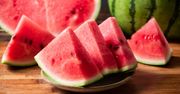 Sąsiadka zdradziła mi genialny sposób. Teraz tylko tak kroję arbuza