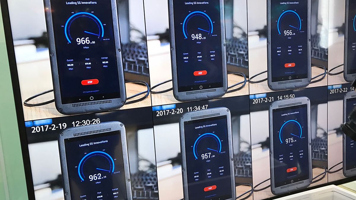 Internet 1 Gb/s w smartfonie? W przypadku ZTE Gigabit Phone to możliwe. Przynajmniej w teorii 1