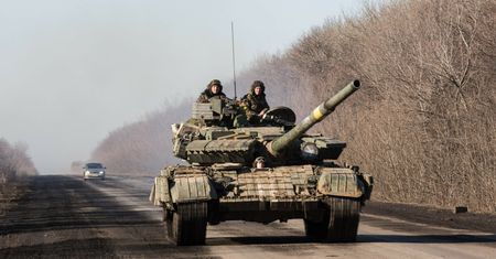 Inwazja Rosji na Ukrainę. Cimoszewicz zdradził, o co chodzi Putinowi